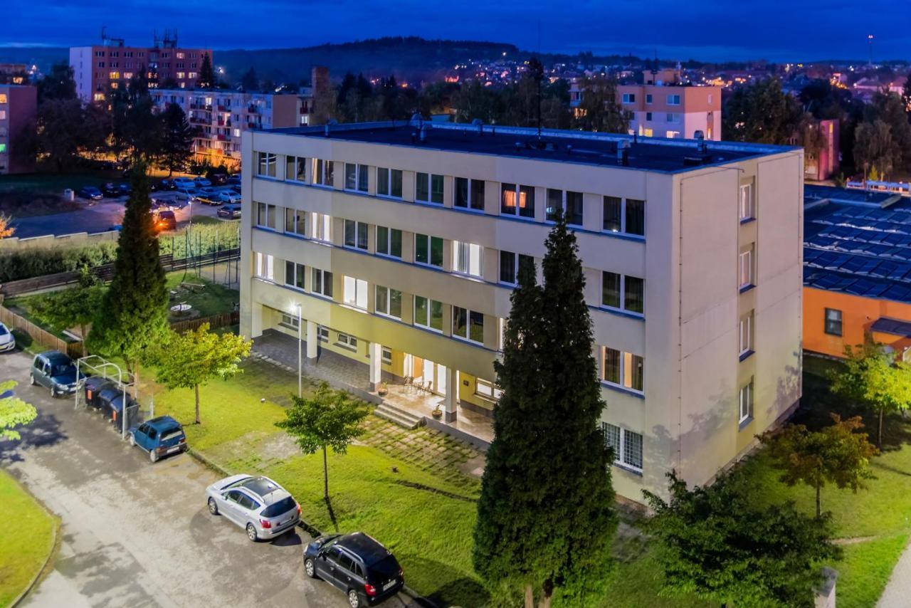 Hostel Favorit Tyn nad Vltavou Exterior photo